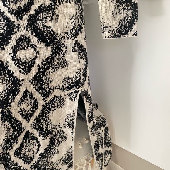 For Thee long Snake Print Cardigan Patch Pockets in Front Size Small - Picture 8 of 9